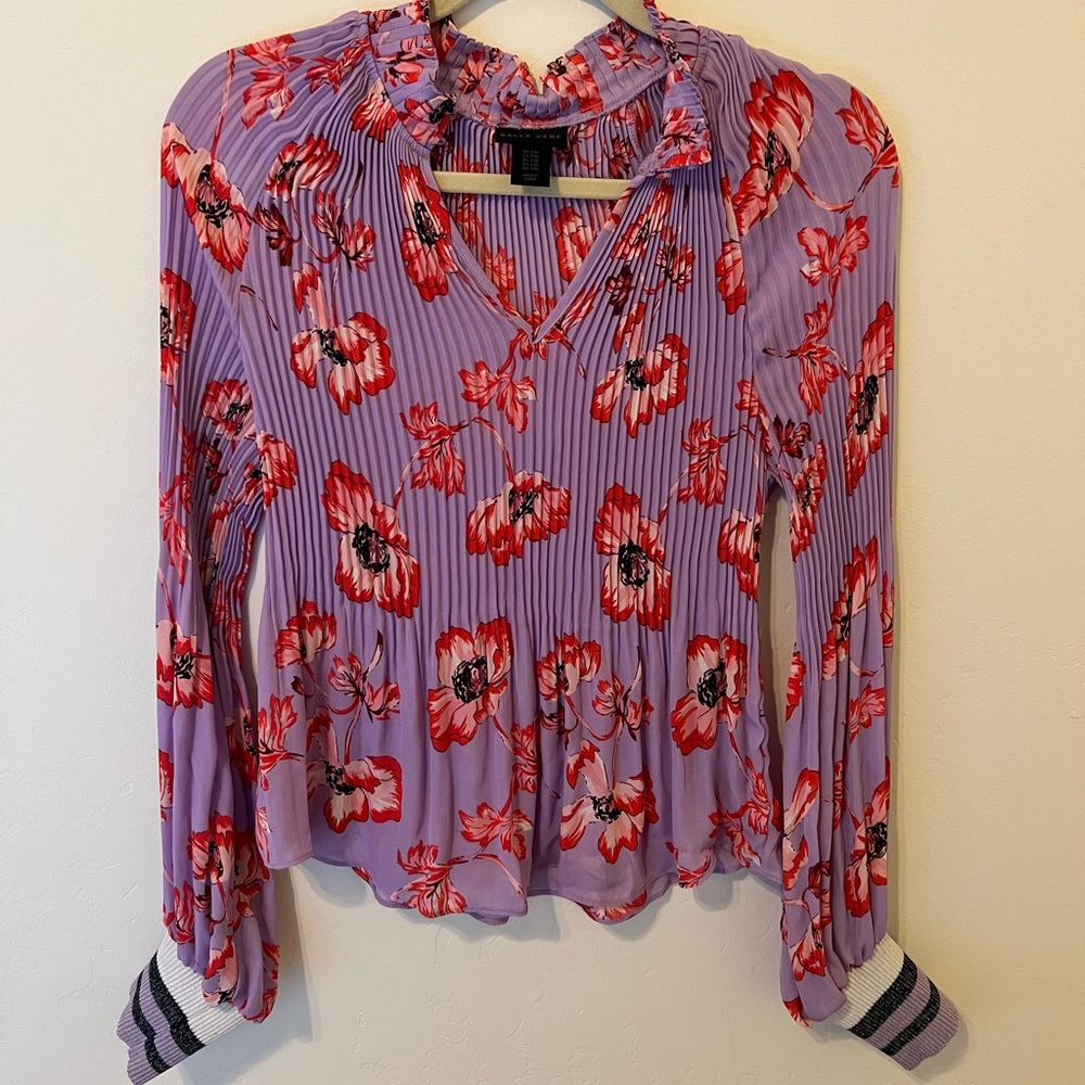 Belle Vere Anthropology top - size S/M